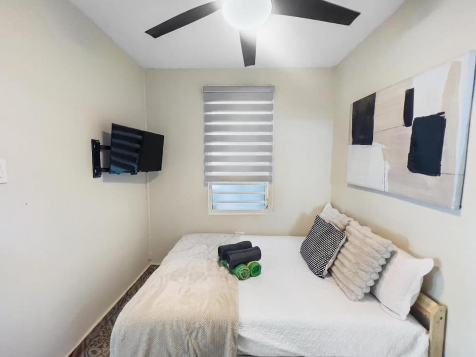 Casa Blue Cozy House Close to Beach in San Juan Apartment in San Juan