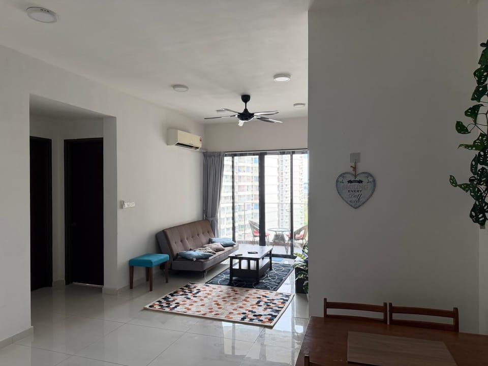 Lovell country garden danga bay Apartment in Johor Bahru