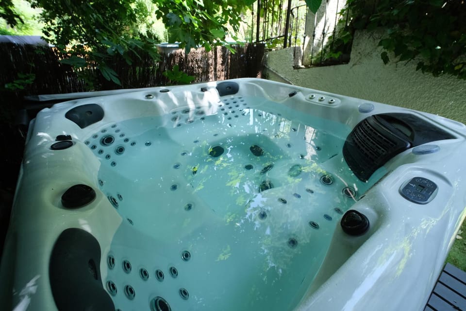 Spa and wellness centre/facilities