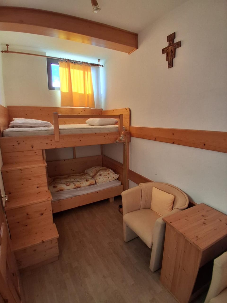 Bed, Bedroom, bunk bed