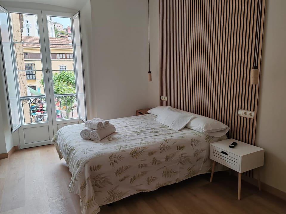 Alojamiento Premium de 2 Dormitorios en la Mejor Zona de Ribadesella, Cerca de la Playa House in Asturias