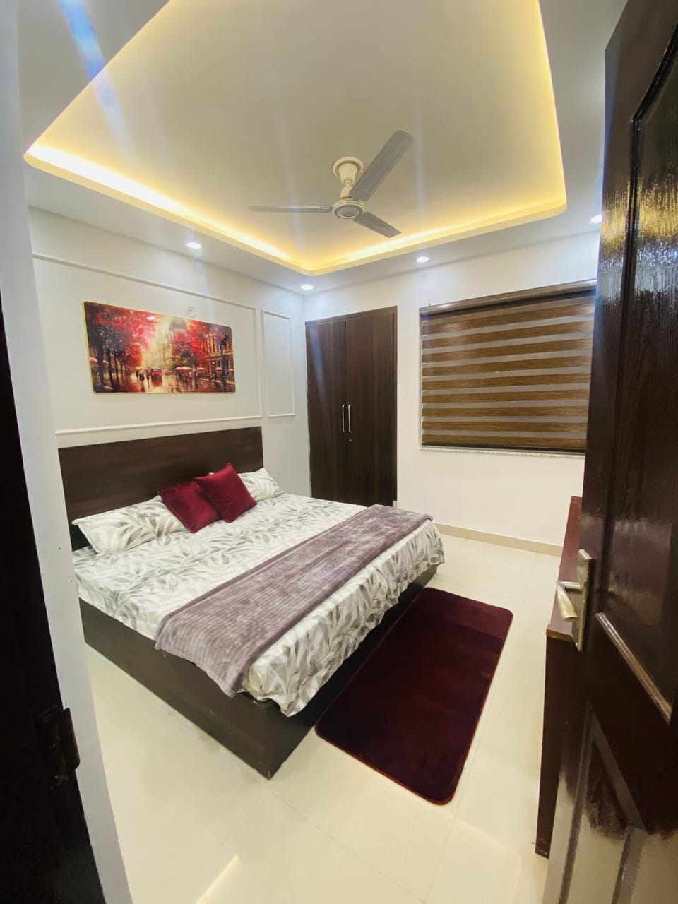 The Winestone Escape Apartment in Noida