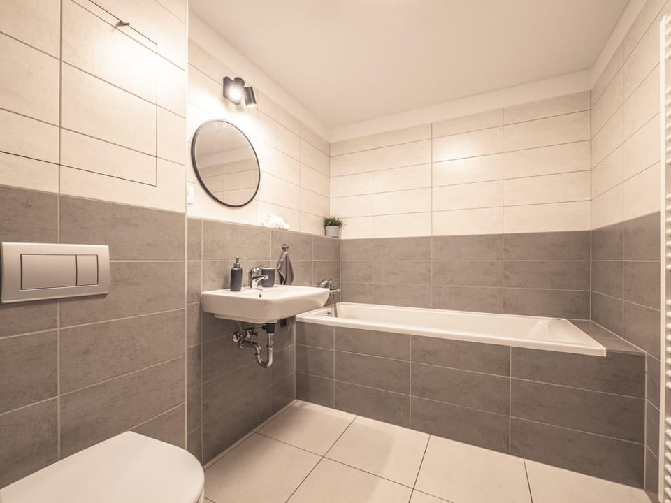 Toilet, Bathroom, Bath, towels
