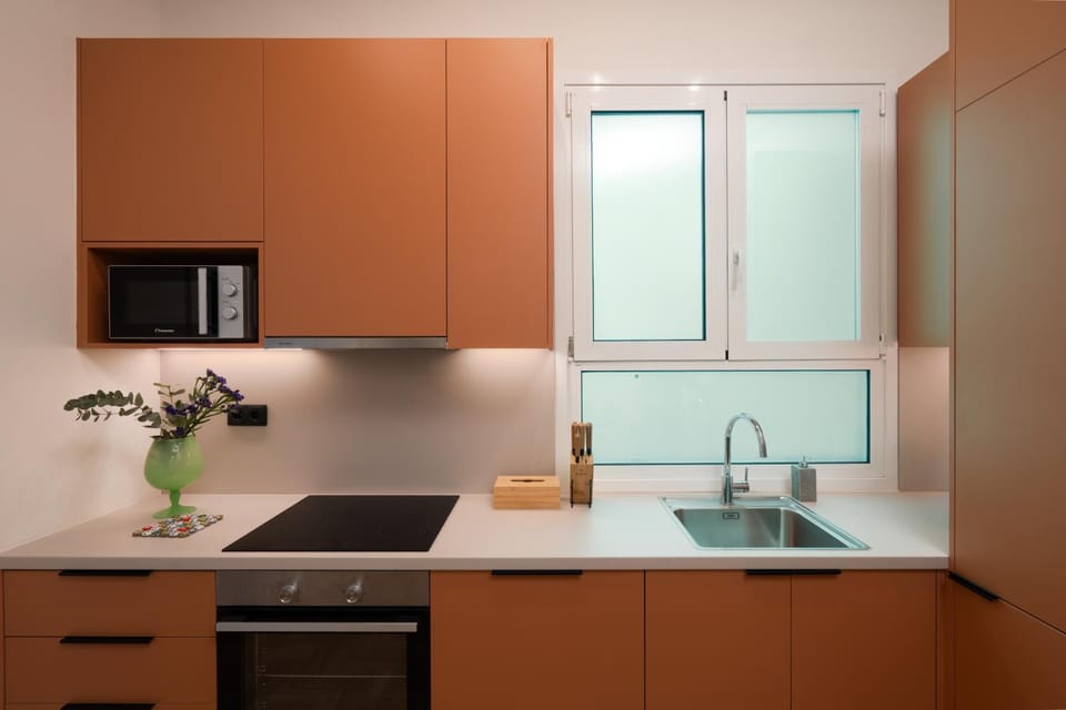 Kitchen or kitchenette, stove