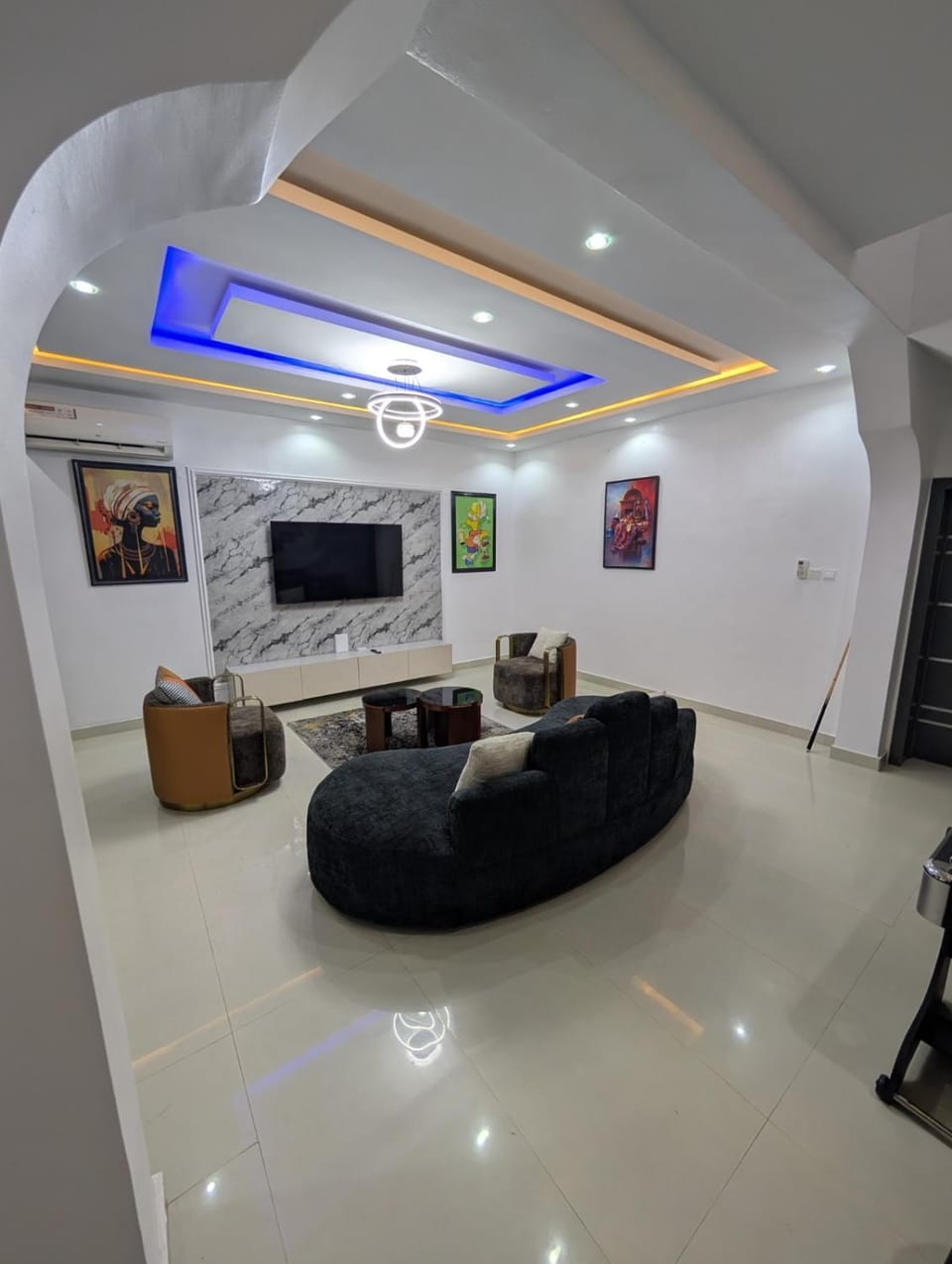 TV and multimedia, Living room