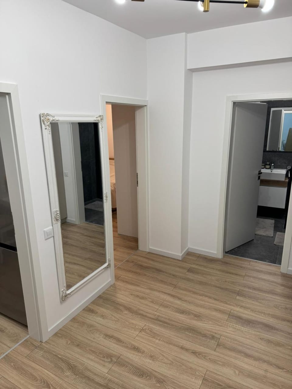 Modern 72m2 Apartment near Coresi Mall - Self Check-in - Free Parking Apartment in Brasov