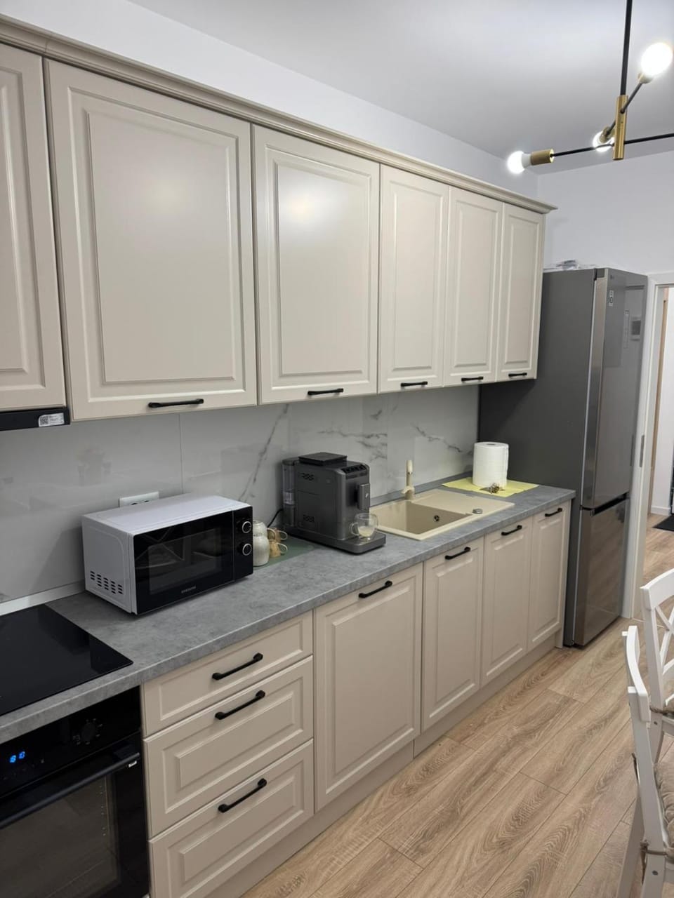 Modern 72m2 Apartment near Coresi Mall - Self Check-in - Free Parking Apartment in Brasov