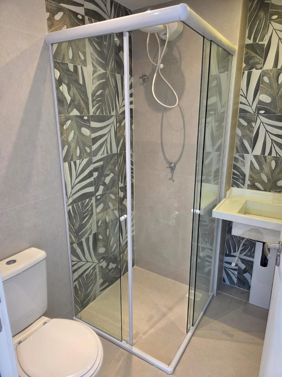 Shower, Bathroom