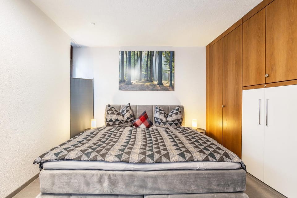 Living room, Bedroom