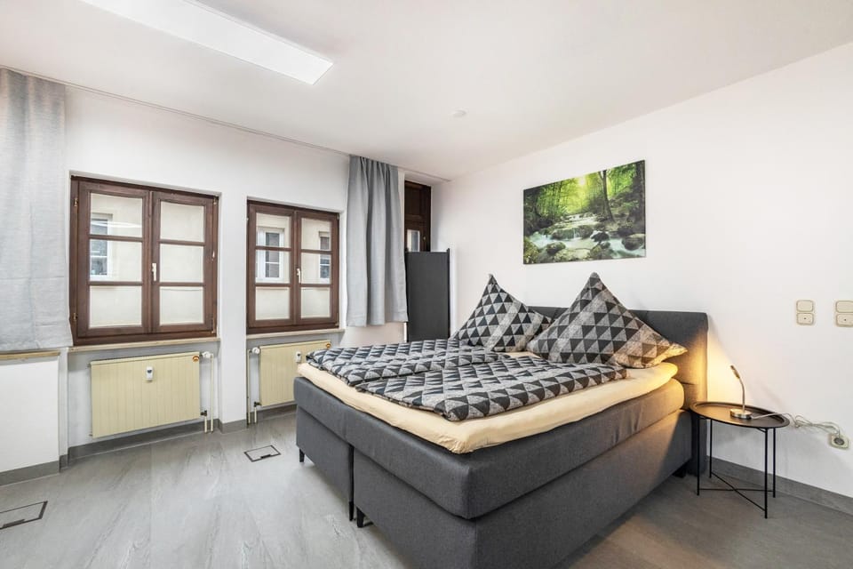 Living room, Bedroom