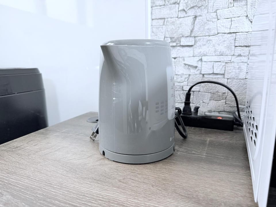 Coffee/tea facilities, Dining area
