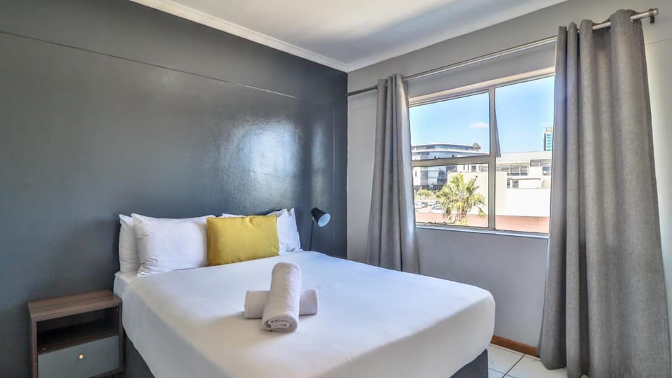 Menlyn Place 506 Apartment in Pretoria