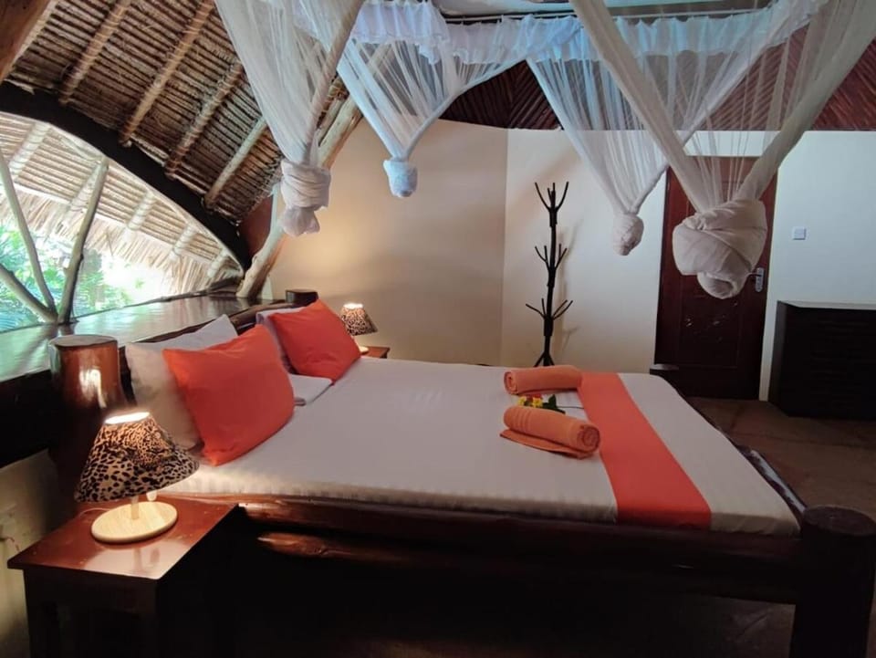 Luxurious 7 Bedroom Villa with Pool and Tennis Court in Diani Beach Kenya Villa in Diani Beach