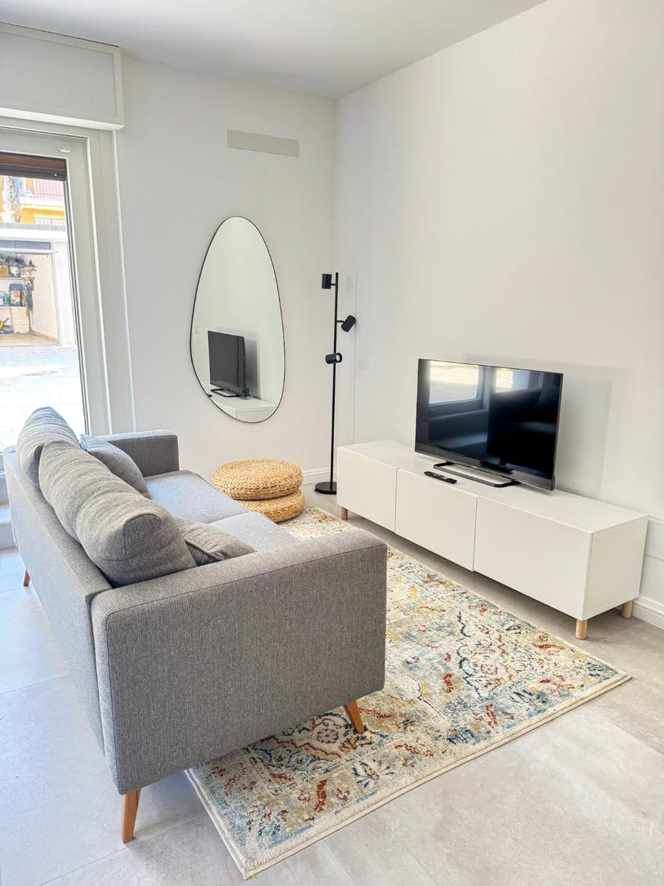TV and multimedia, Living room