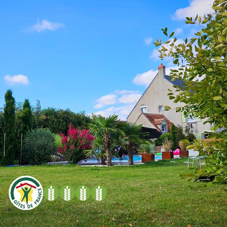 Chambre Cheverny, Casa 103 Bed and Breakfast in Centre-Val de Loire