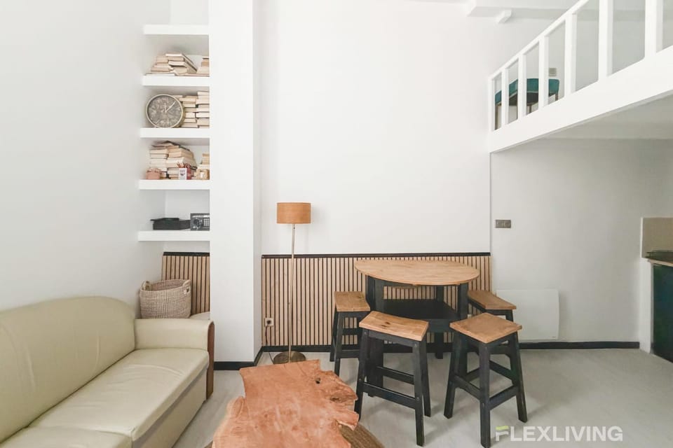 Charming studio in the 4th district of Paris Apartment in Paris