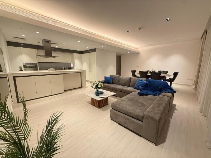 Kitchen or kitchenette, Living room, Seating area, stove