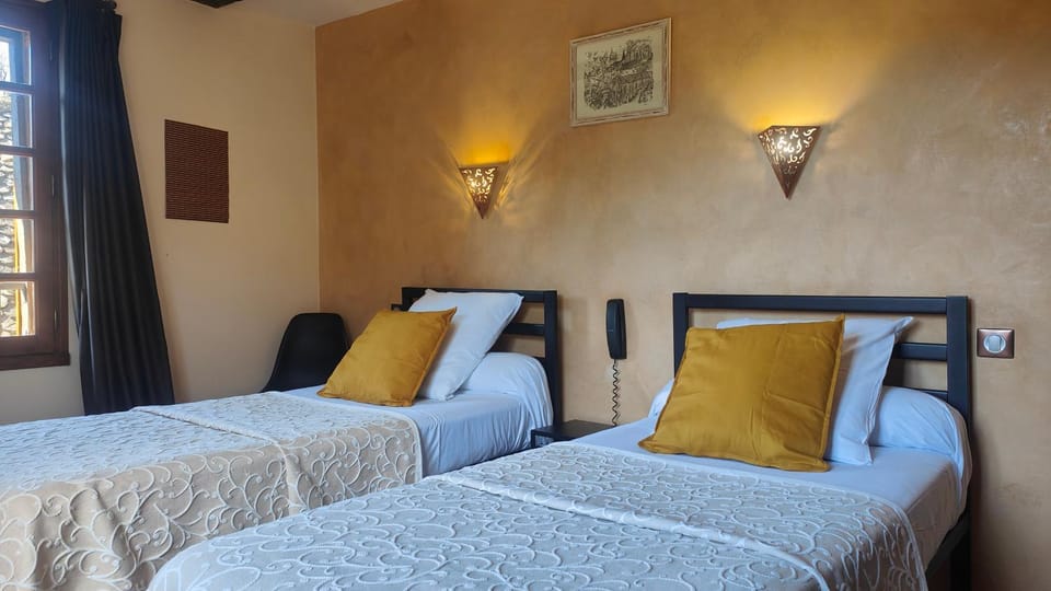 Auberge Saint Jacques Hotel in Auvergne-Rhône-Alpes