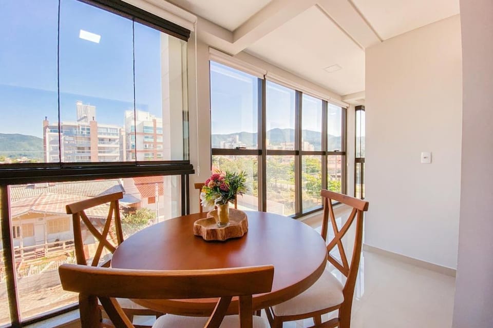 Apartamento luxo há 200 metros do mar - 0313 Apartment in Florianopolis