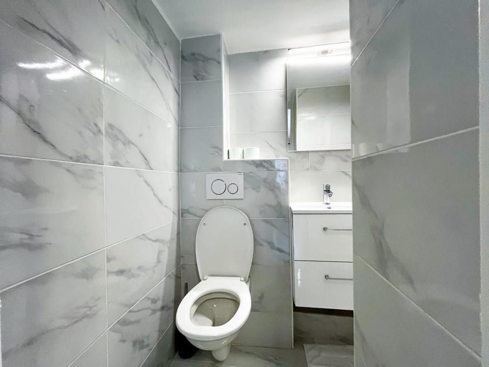 Studio 11 - Paris Faubourg Bail Mobilite Apartment in Paris