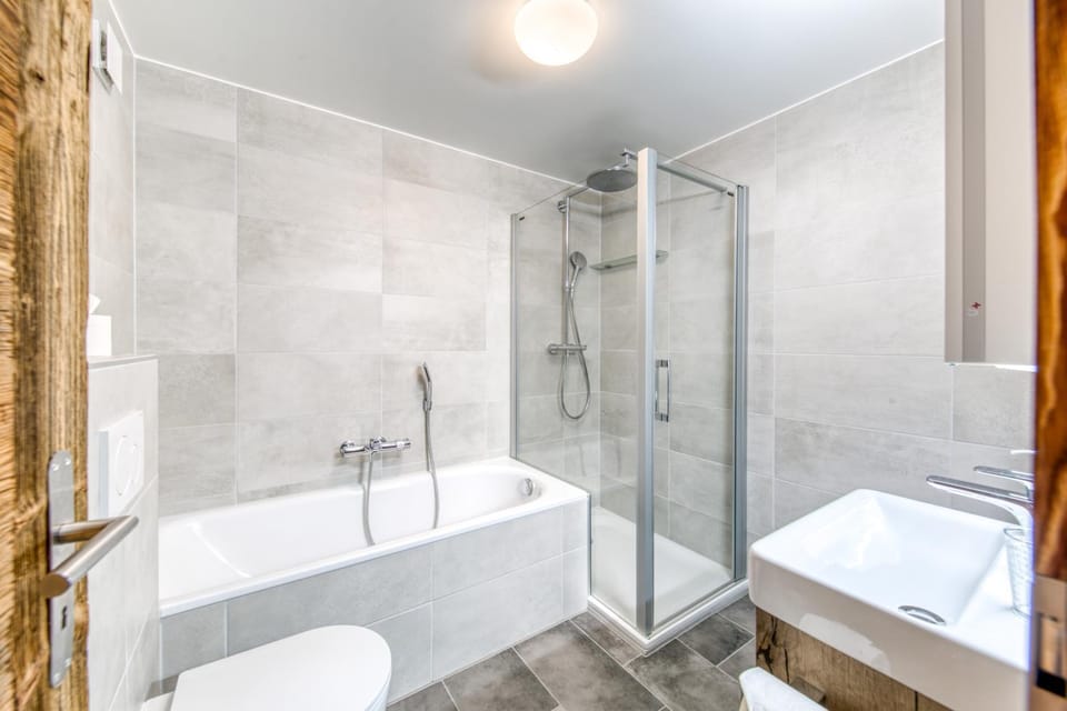 Cosy Flat Steps to Cable Car Monteilly C30 Apartment in Haute-Savoie