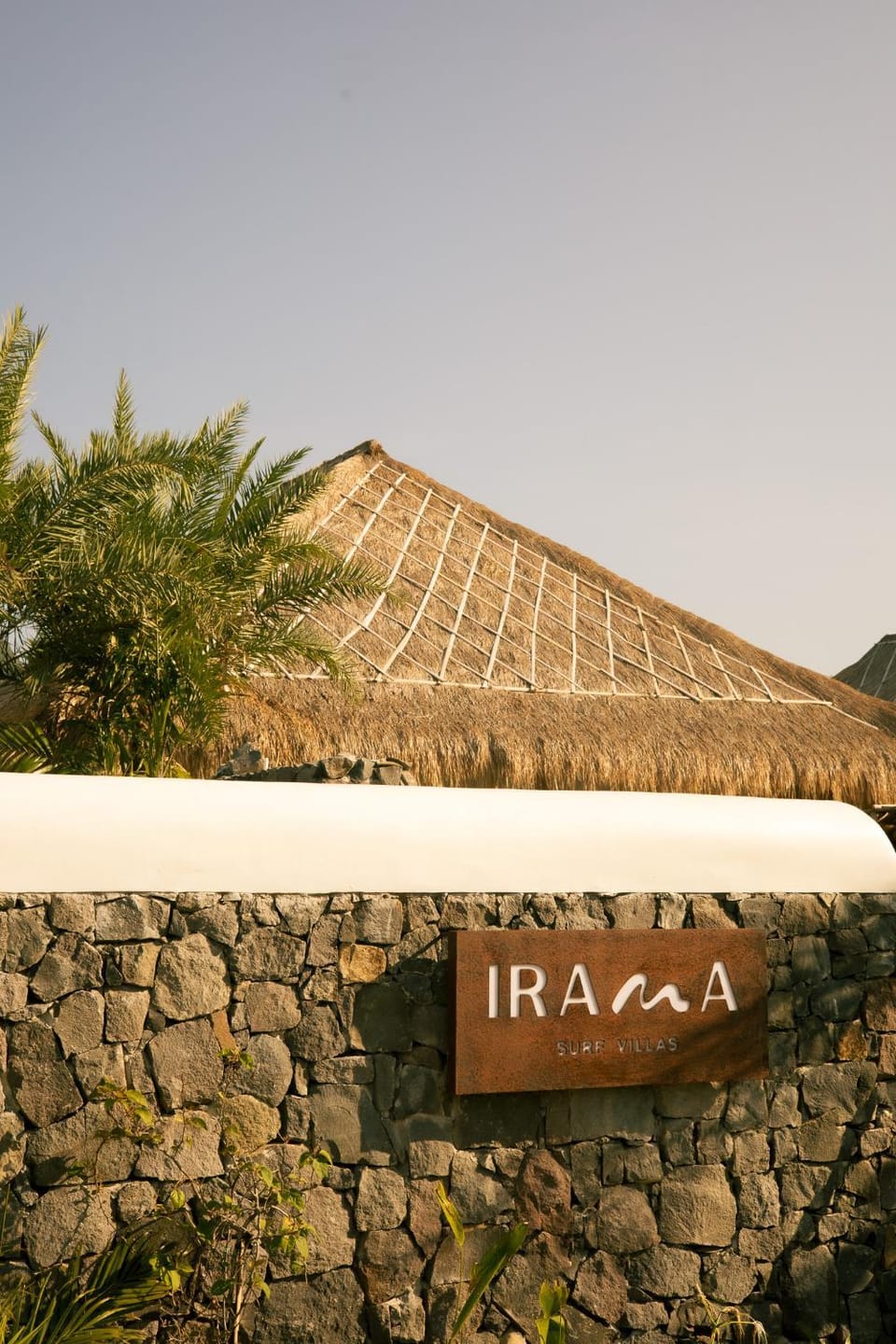 Irama Surf Villas - Private Pool Villas at Yoyos Villa in Sekongkang