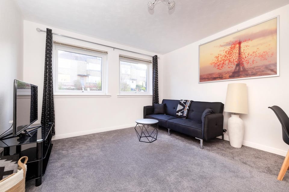 Communal lounge/ TV room, TV and multimedia, Living room, Seating area