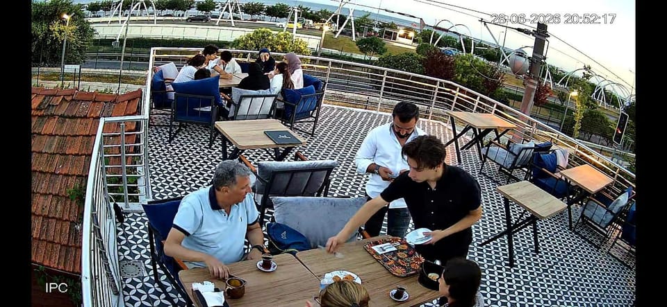 Restaurant/places to eat, Day, View (from property/room), Balcony/Terrace, Seating area