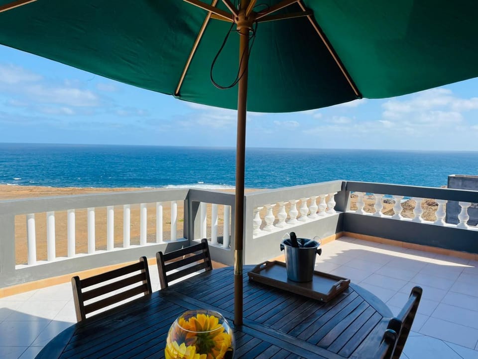 Off site, Natural landscape, Balcony/Terrace, Balcony/Terrace, Seating area