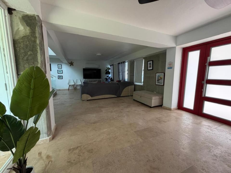 Villa Capitán Modern Stay Near Beach with pool House in Puerto Rico