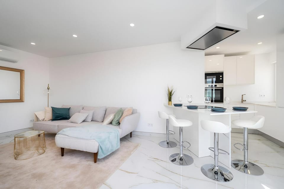 Talia Lux - two-bedroom luxury apartment by HD Apartment in Quarteira