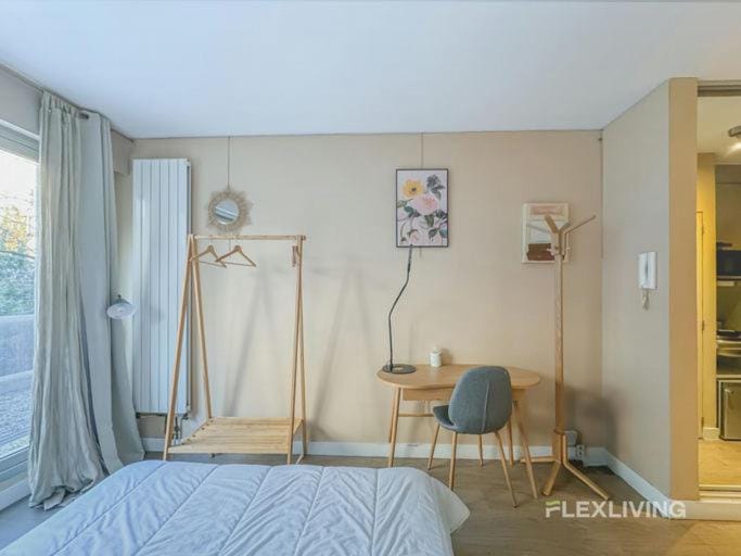 Immeuble Moulin Apartment in Paris