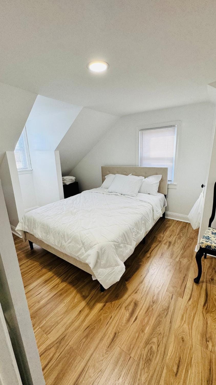 Cozy, Charming Cape Home near DC House in Springfield