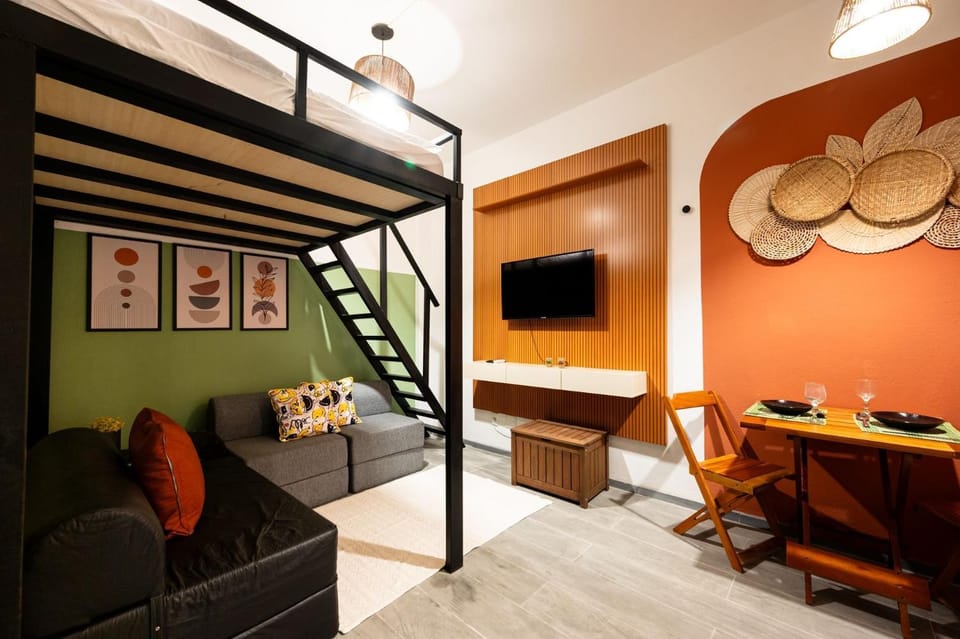Living room, Dining area