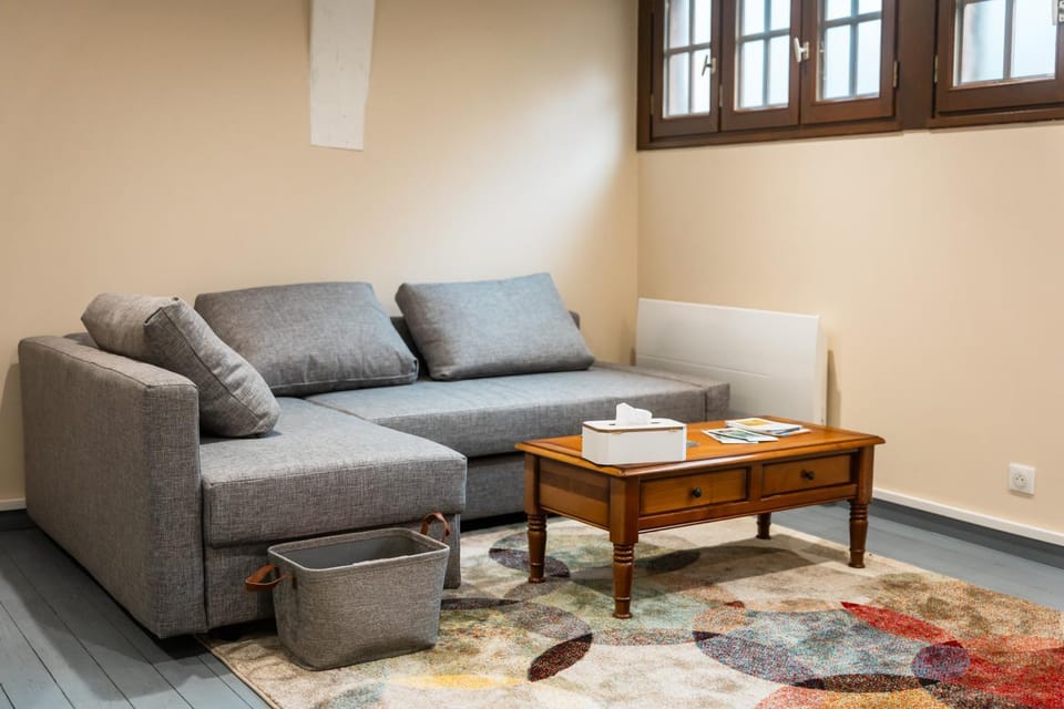 Property building, Living room