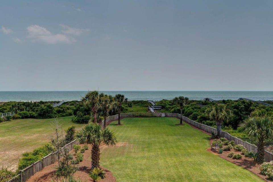 2204 Palm Blvd House in Isle of Palms