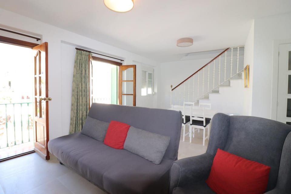 Communal lounge/ TV room, Living room