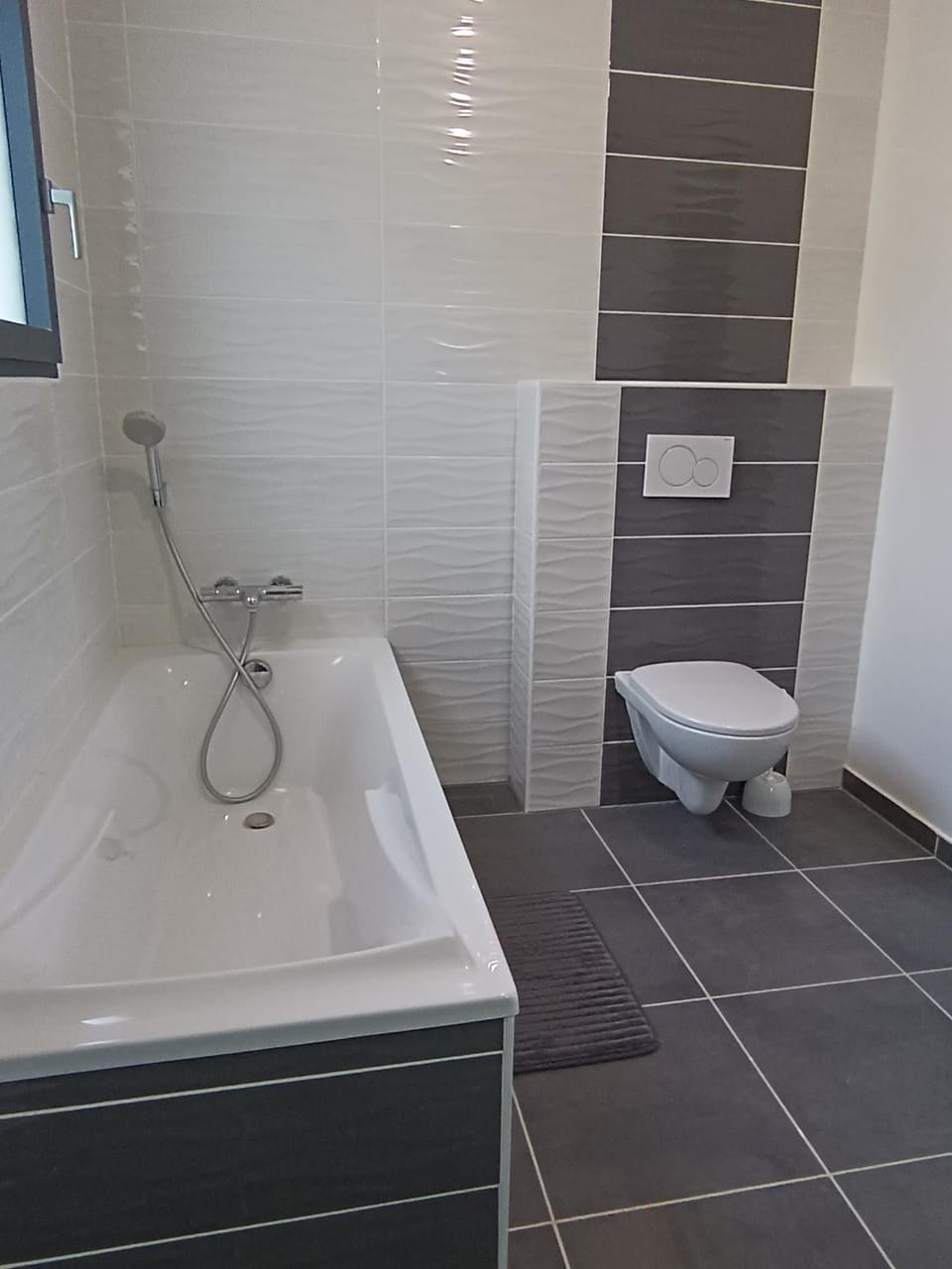 Maison aux portes de Genève et jacuzzi Villa in Canton of Geneva