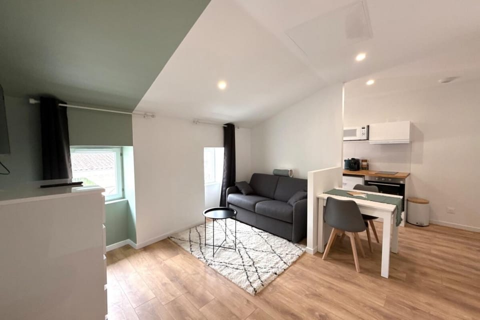 La Cachette Apartment in Nouvelle-Aquitaine