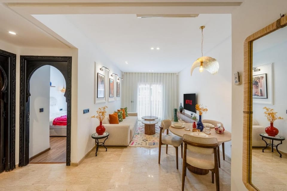 Modern 1BR , Cinema & Xbox , Central Guéliz Apartment in Marrakesh