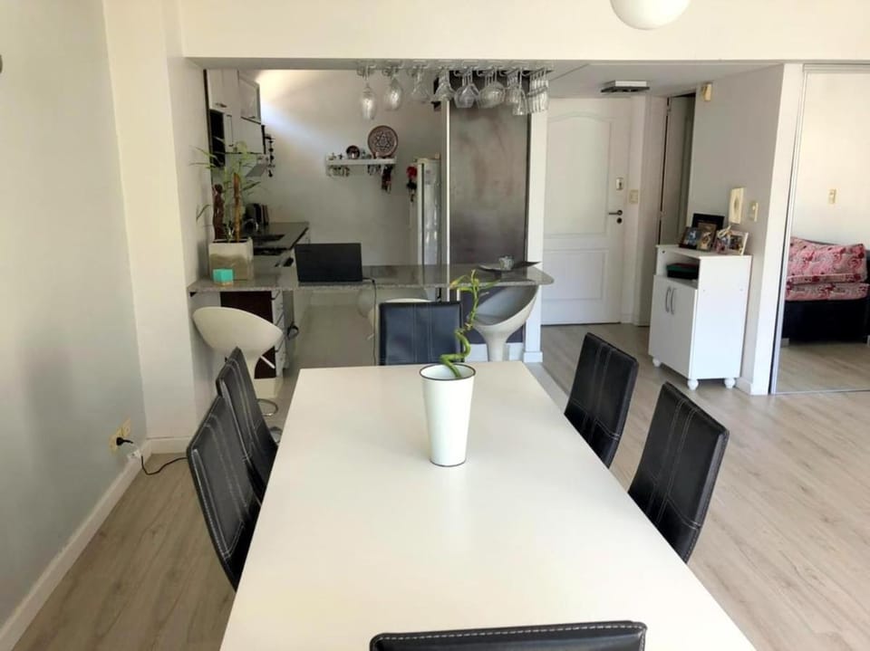 Departamento luminoso a 50 mts del parque Apartment in Buenos Aires