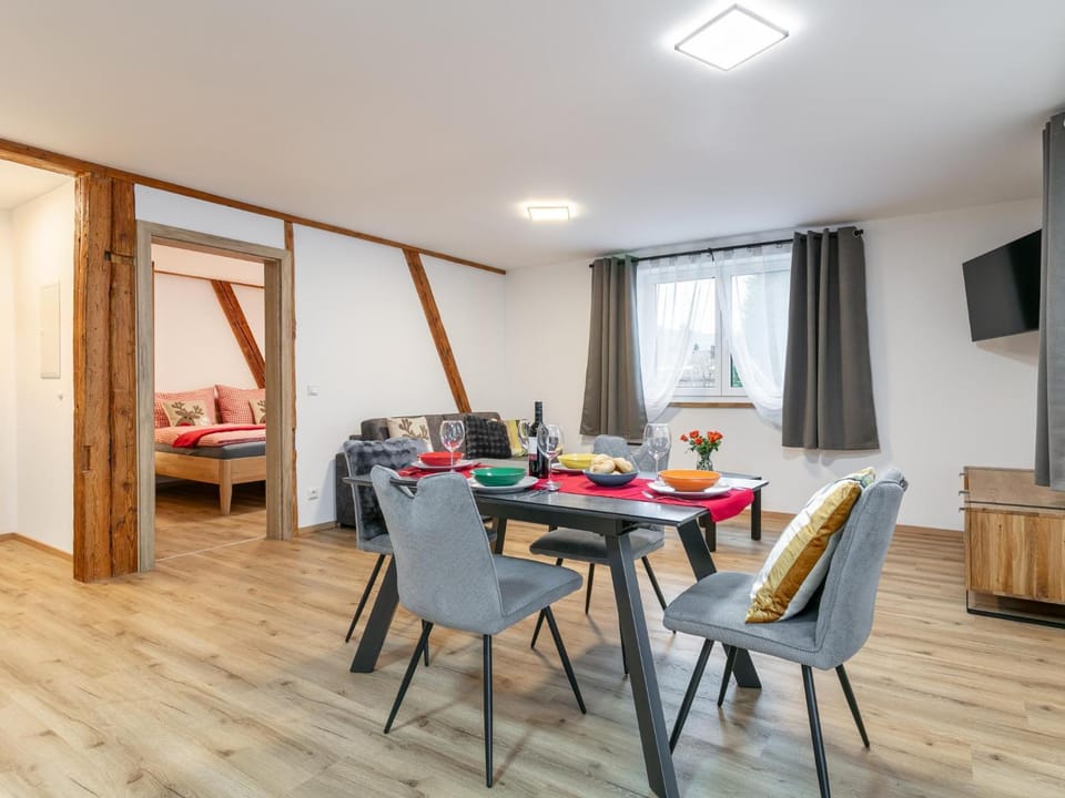 Living room, Dining area