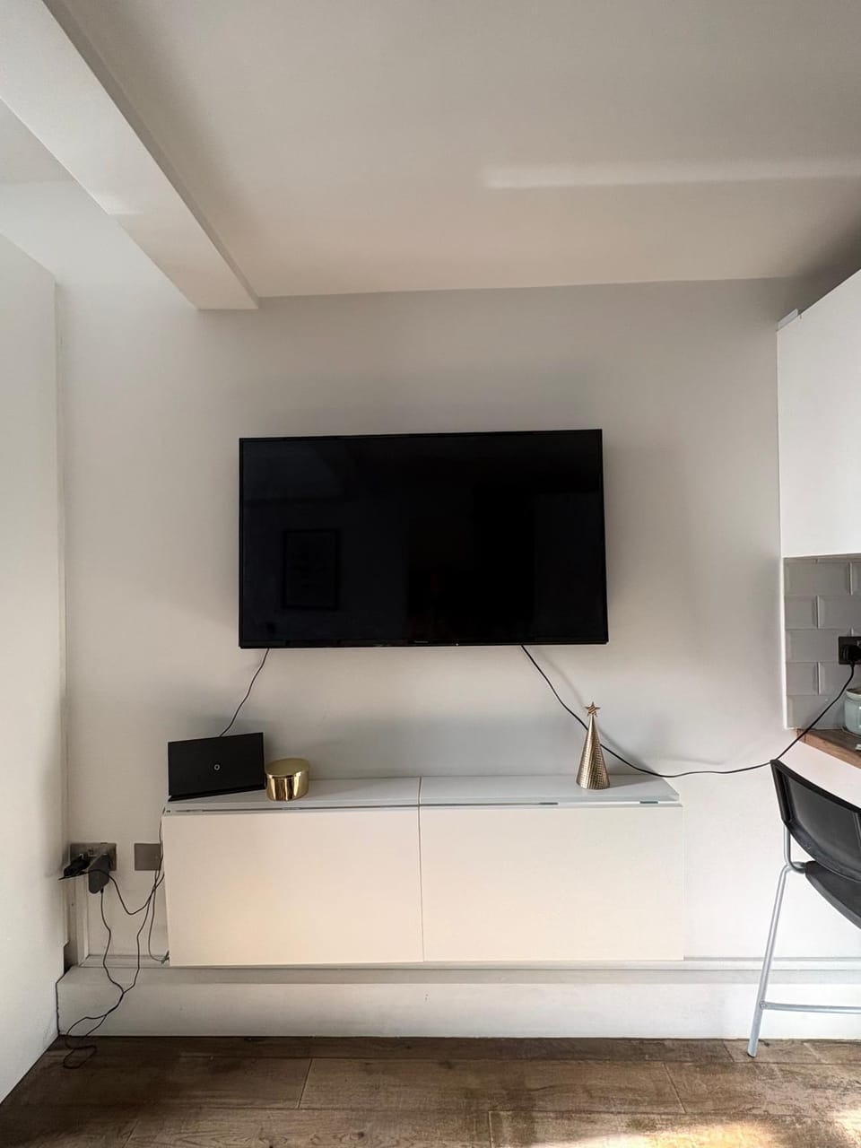 TV and multimedia, Evening entertainment, Bedroom