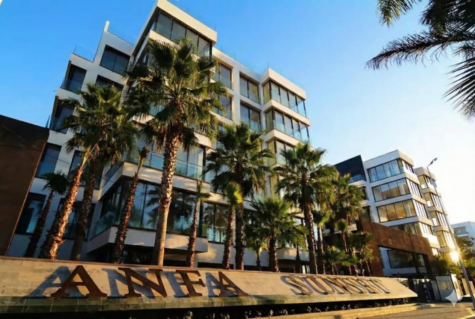 Property building, Neighbourhood, Street view