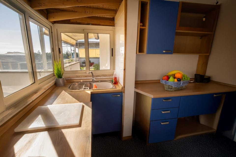 Accogliente Attico Apartment in Rome