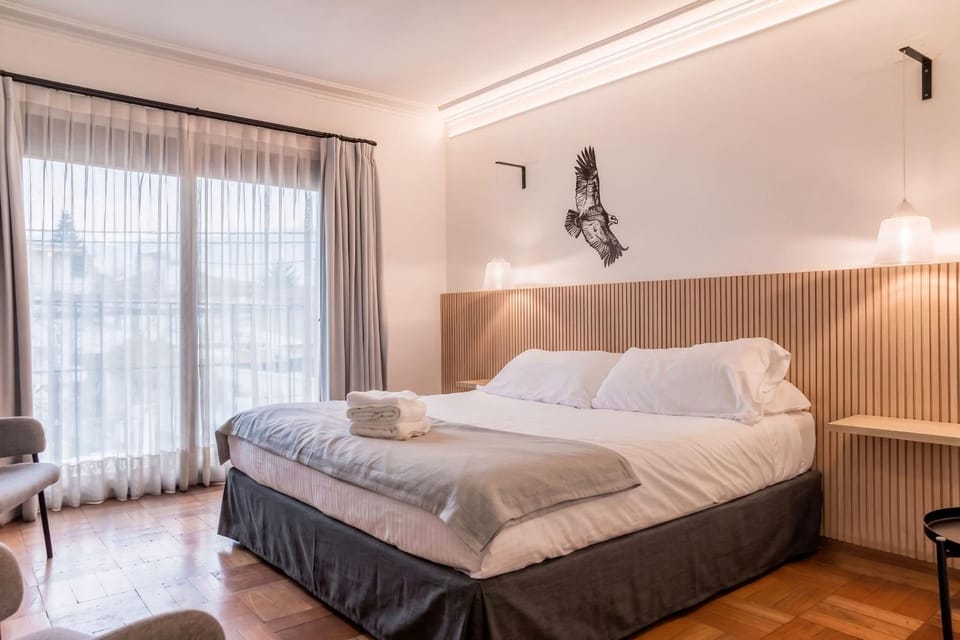 Modern Apartment - Providencia Urban Escape Apartment in Providencia