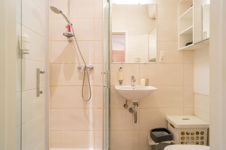Krakow Old Town Studio N1 - by Rentujemy Apartment in Krakow