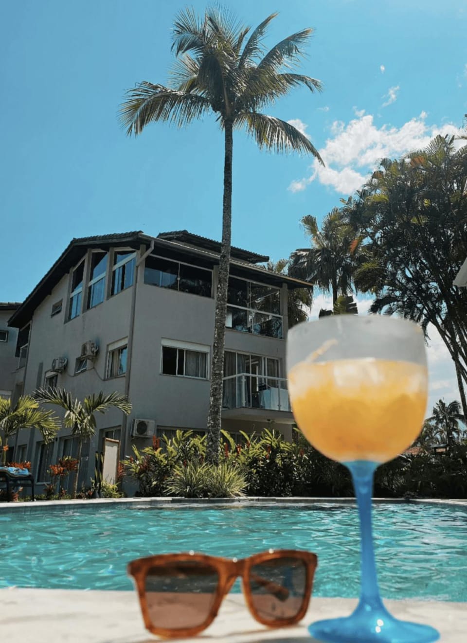 Day, Pool view, Swimming pool, Drinks, sunbed
