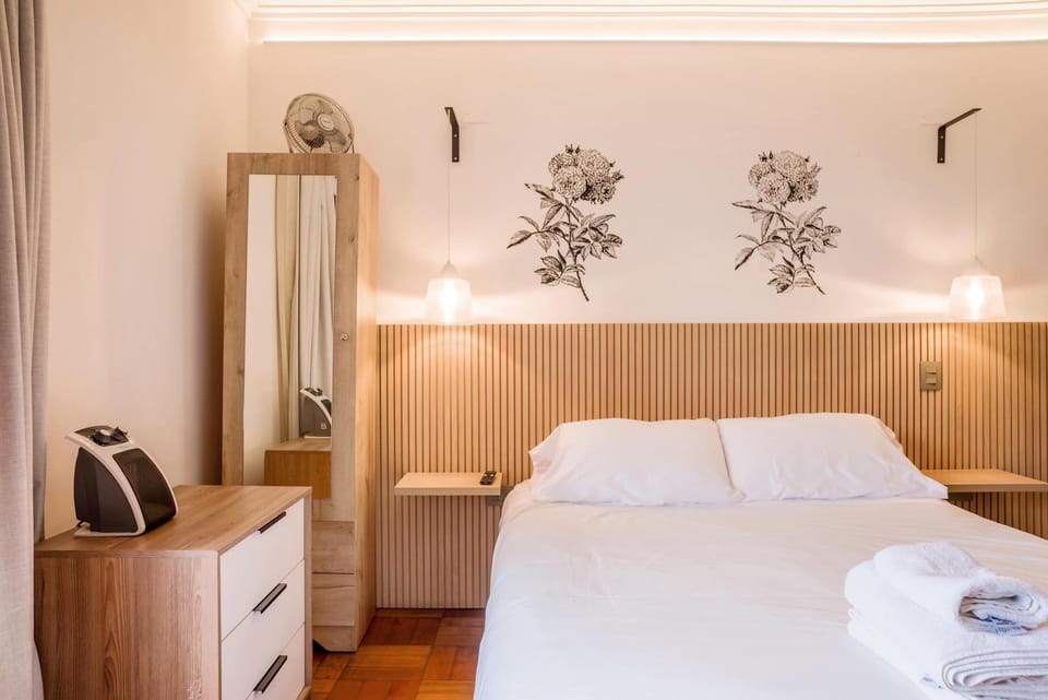 Your Urban Escape on Emilio Vaisse Studio Apartment in Providencia