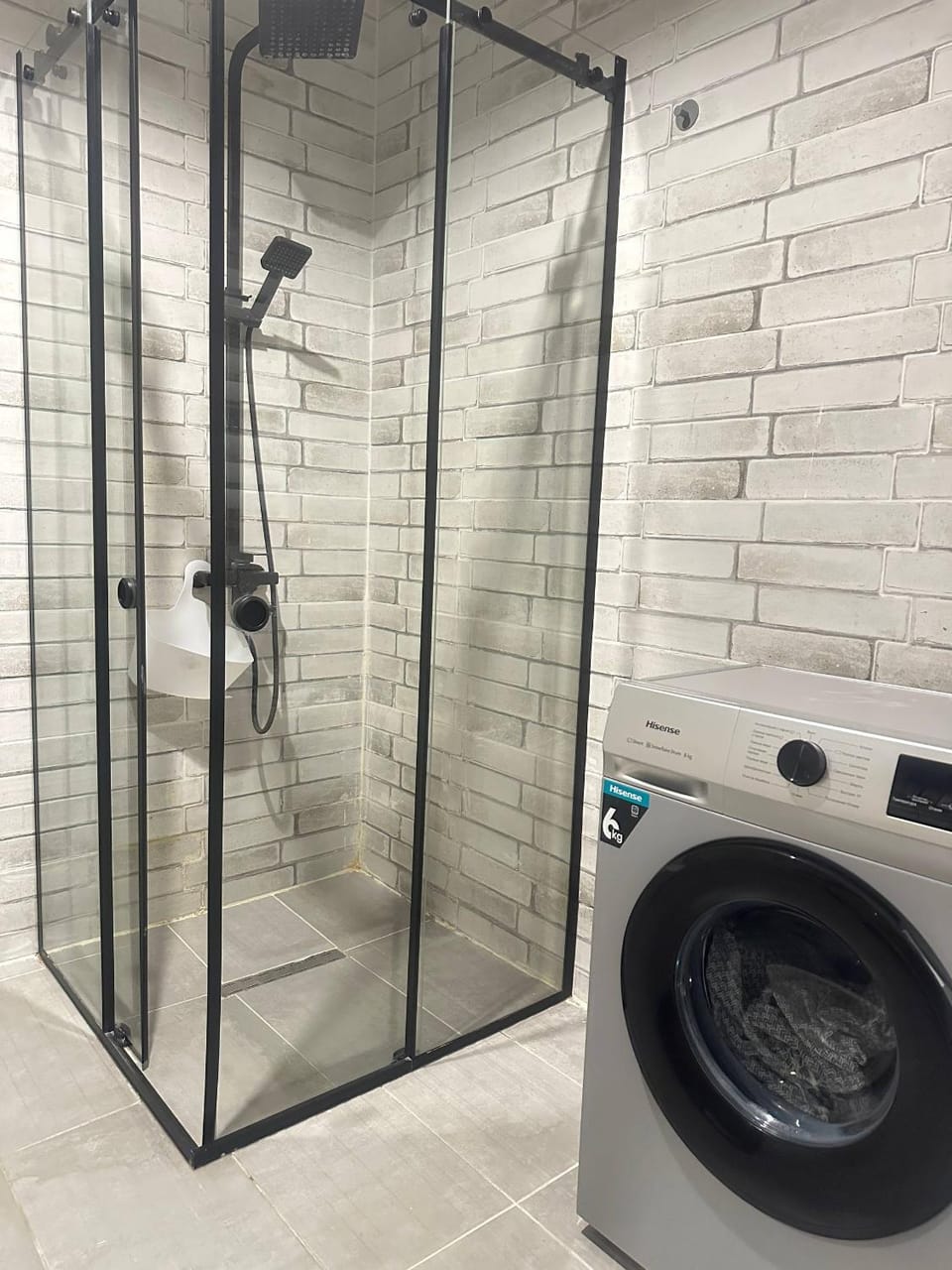 Shower, washing machine